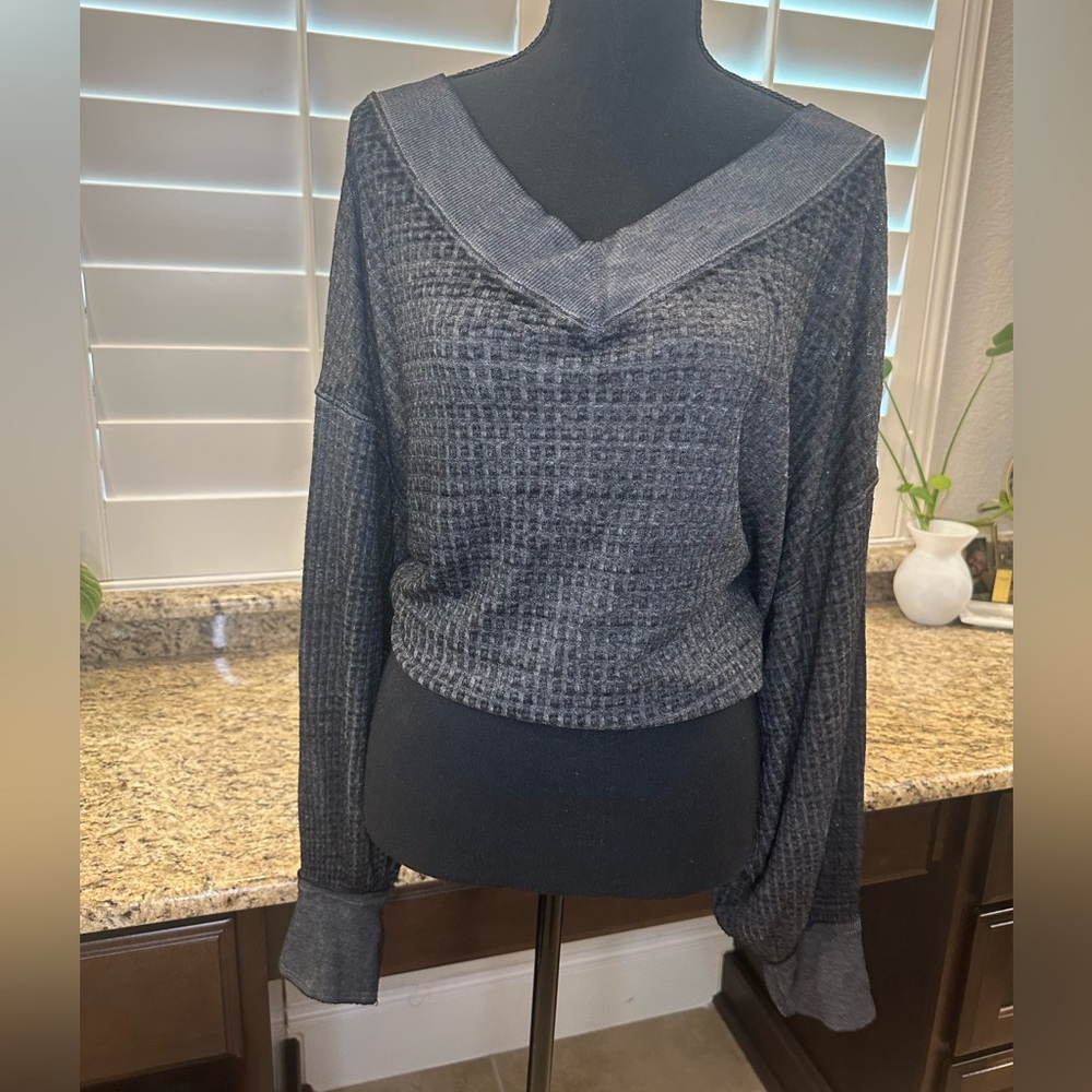 We The Free by Free People | Waffle Knit V-Neck Pullover | Size S - Picture 1 of 4